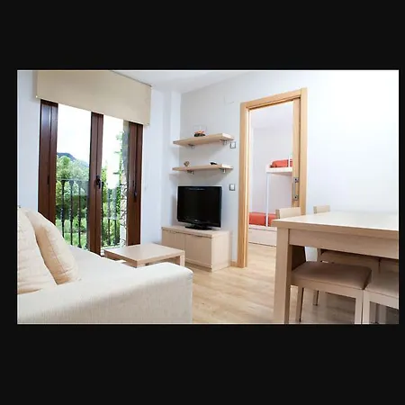 Apartahotel Castejon De Sos מלון דירות 4*