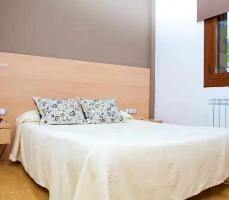 Apartahotel Castejon De Sos Apart Otel