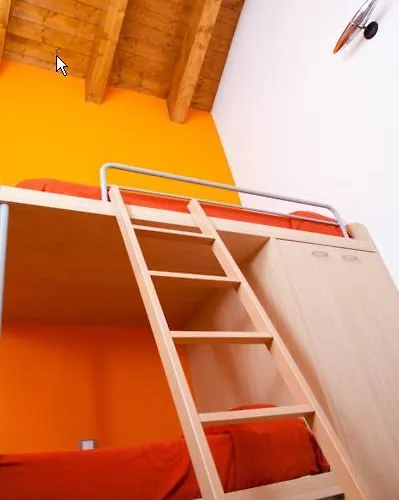 Apartahotel Castejon De Sos Lägenhetshotell 4*