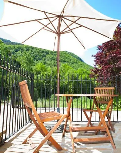 Apartahotel Castejon De Sos Lägenhetshotell