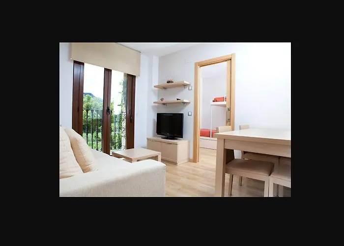 Apartahotel Castejon De Sos Lägenhetshotell 4*