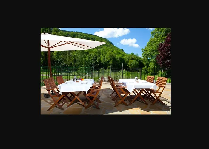 Lägenhetshotell Apartahotel Castejon De Sos Castejón de Sos